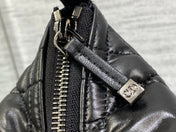 TRAVEL NOMAD POUCH 22 IN BLACK MACROCANNAGE LAMBSKIN