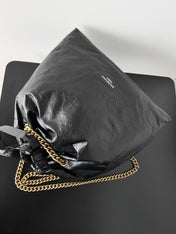CRUSH LARGE TOTE BAG 46 IN BLACK CRUSHED CALFSKIN GOLD HARDWARE