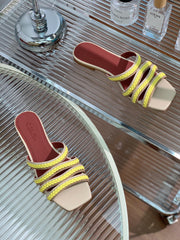 LP SPRIGHTLY CHARMS FLAT SANDAL LEMON CALFSKIN