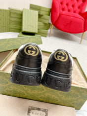 GG EMBOSSED TRAINER BLACK AND WHITE CALFSKIN