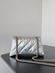 CRUSH CHAINED BAG 25 IN SILVER METALLIC QUILTED CRUSHED CALFSKIN