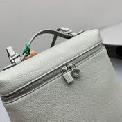 Extra Pocket Backpack 23 Sage Cowhide Shw