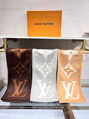 LV SCARF 240 CM IN CASHMERE 737198
