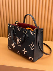 ONTHEGO TOTE 25 IN BLACK AND CREAM MONOGRAM EMPREINTE