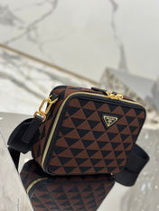 MESSENGER BAG 22 IN BLACK AND BROWN EMBROIDERED FABRIC GOLD HARDWARE