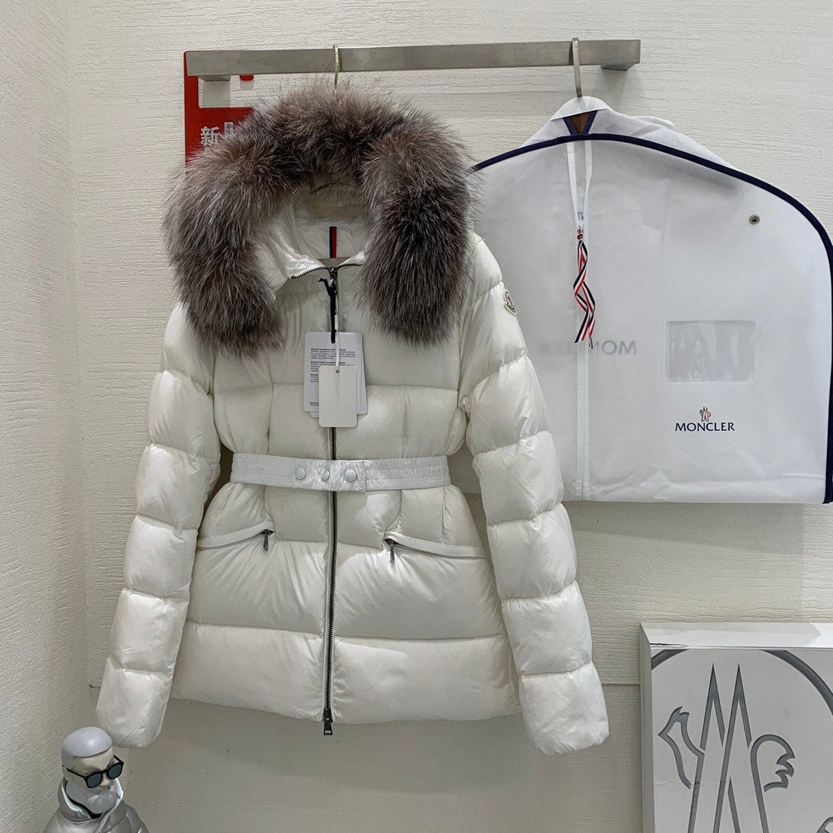 MONCLER COAT STYLE 126