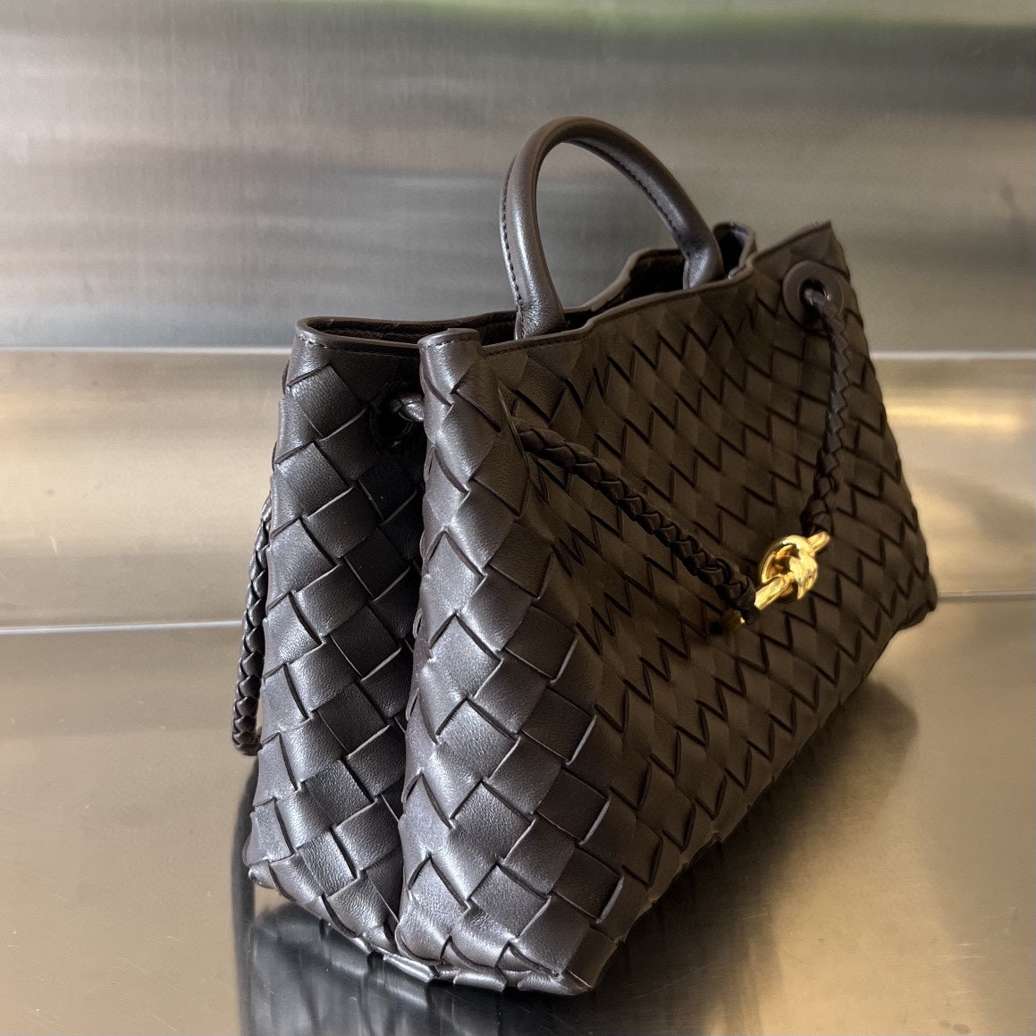 SMALL ANDIAMO 29 IN DARK BROWN LAMBSKIN