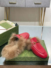 HORSEBIT MULE IN CHERRY RED CALFSKIN AND LAMB WOOL LINING