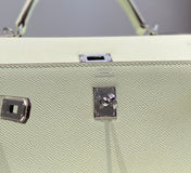 KELLY 25CM IN VERT FIZZ SWIFT CALFSKIN SILVER HARDWARE