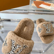 LV WOMEN'S PASEO FLAT SLIPPER IN TAN BROWN FLEECE