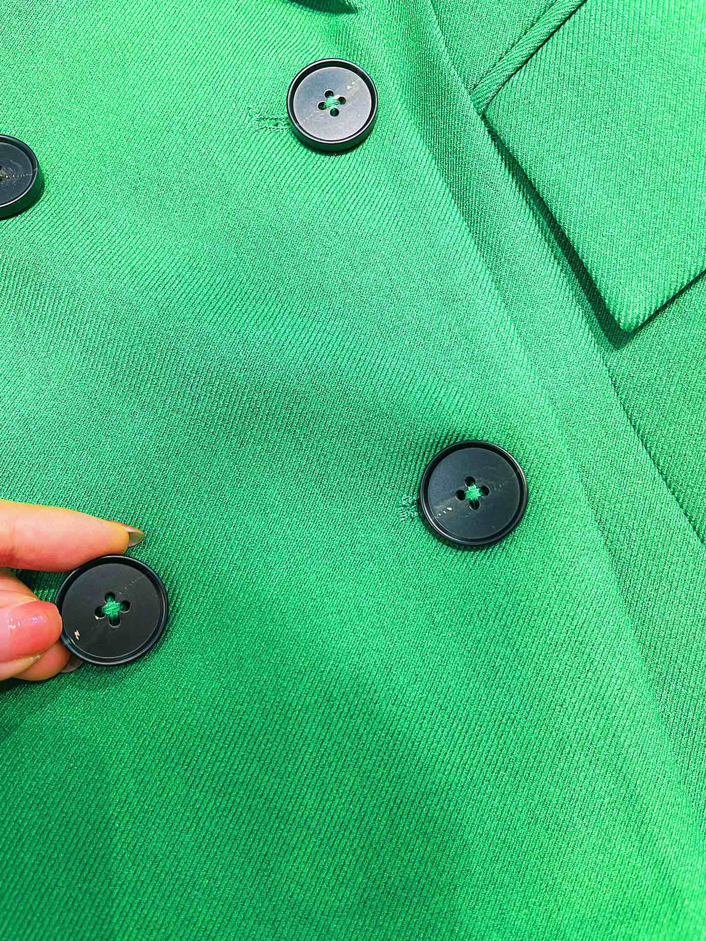 BURBERRY 25S DOUBLE-BREASTED BLAZER 0049