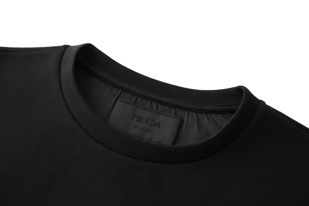PRADA SWEATSHIRT STYLE 144