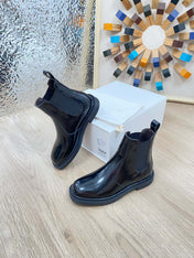 ANKLE BOOTS IN BLACK PATENT CALFSKIN