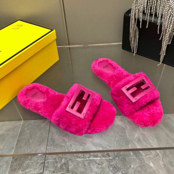 FENDI BAGUETTE SLIDE SLIPPERS IN DEEP PINK WOOL