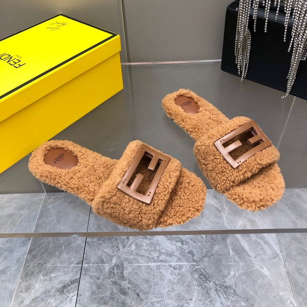 FENDI BAGUETTE SLIDE SLIPPERS IN CINNAMON BROWN WOOL