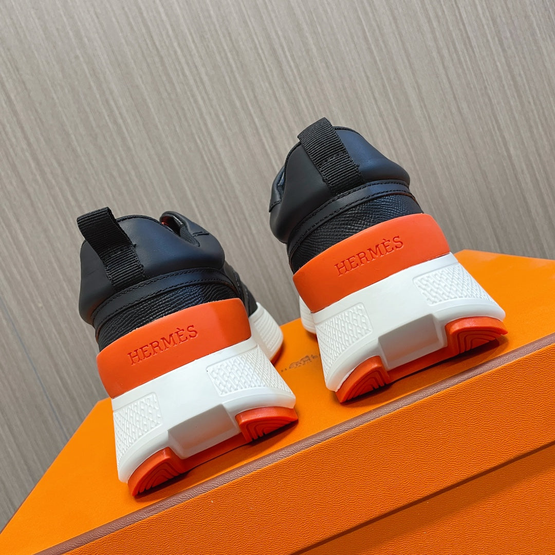 GIGA SNEAKER GLOSSY BLACK CALFSKIN