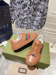 GG ACE GG SUPREME TRAINER TAWNY CALFSKIN