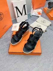 HAVANE 30 SANDAL IN BLACK CALFSKIN