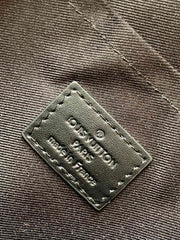 PILOT SLINGBAG 30 IN BLACK COWHIDE LEATHER