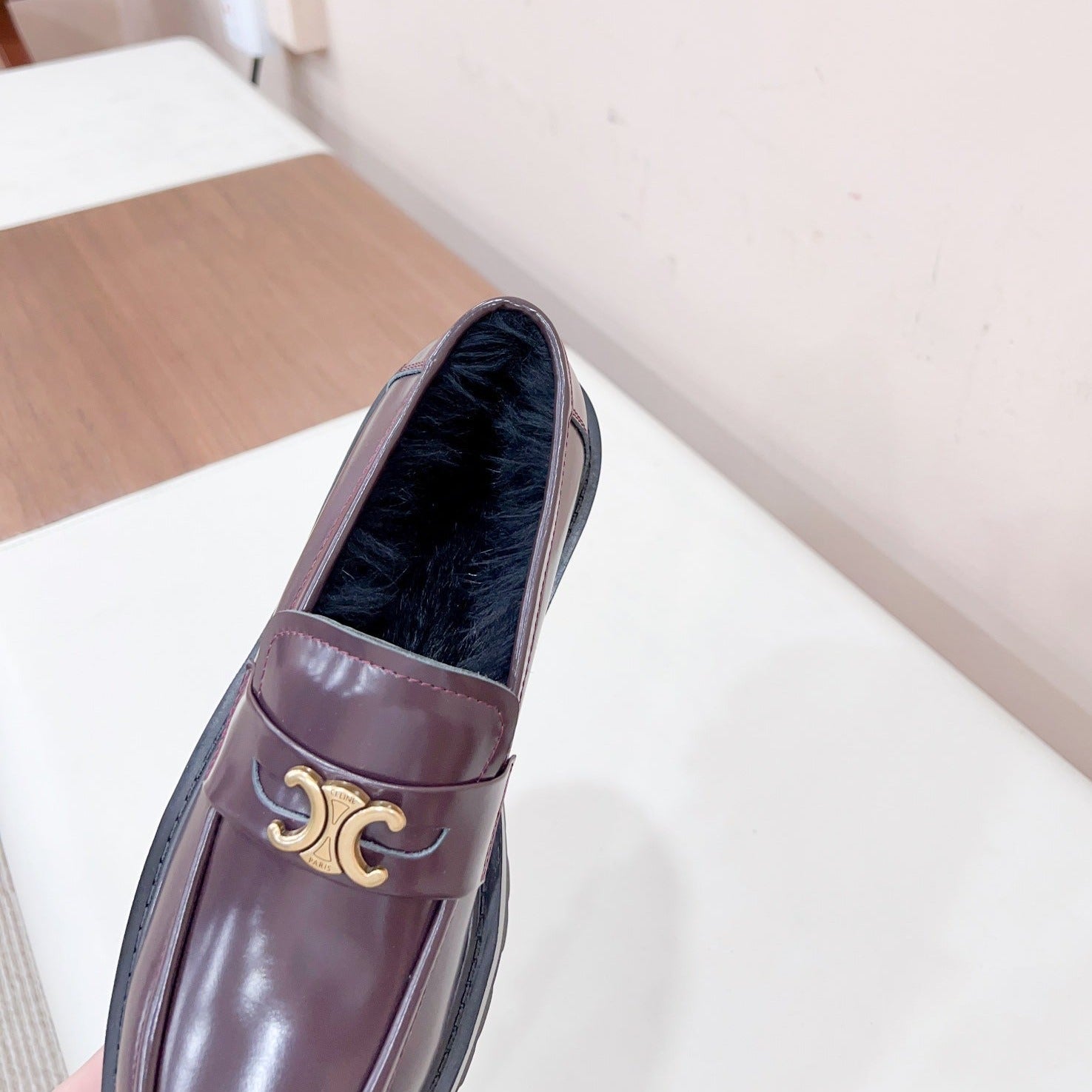 MARGARET LOAFER WITH TRIOMPHE CHAIN IN POLISHED BULL DEEP BROWN