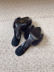 LA 16 HEELED MULES IN BLACK RABBIT FUR AND SMOOTH LAMBSKIN
