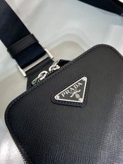 CHEST BAG 20 IN BLACK SAFFIANO LEATHER