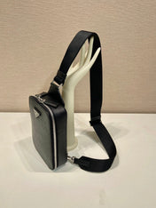 CHEST BAG 20 IN BLACK SAFFIANO LEATHER