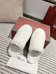 LP NATURAL WINTERCOZY WOOL WHITE SLIPPERS