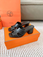 HELIA 60 SANDAL IN BLACK CALFSKIN