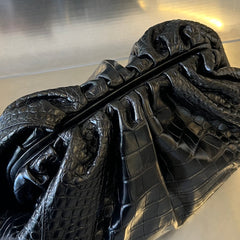 Classic Pouch 40cm Black Calfskin