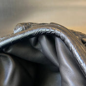 Classic Pouch 40cm Black Calfskin