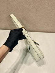 FLAP BAG 25 IN WHITE SMOOTH CALFSKIN TRIANGLE LOGO