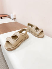 REFINED DAD SANDAL IN TUSCAN BEIGE LAMBSKIN