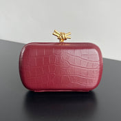 KNOT 19 IN BURGUNDY RED CROCODILE PATTERN CALFSKIN