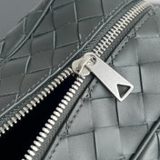 INTRECCIATO CLUTCH 26 IN CORDUROY GRAY CALFSKIN