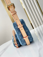CROISSANT 25 IN BLUE MONOGRAM DENIM
