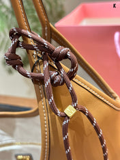 TOTE 30 BAG IN CARAMEL BROWN CALFSKIN