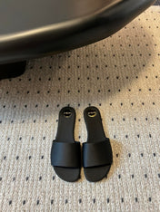 SL CARLYLE SLIPPERS BLACK SATIN