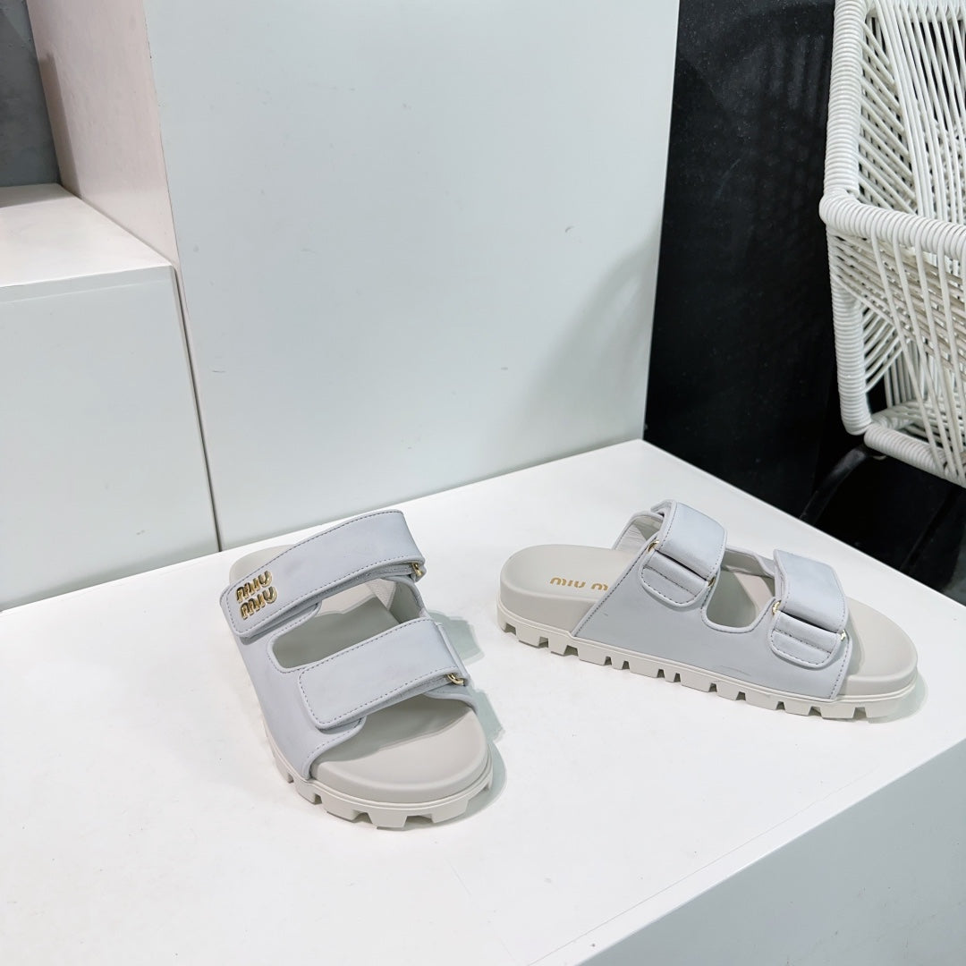 Slippers White Sheepskin With Stylized Straps