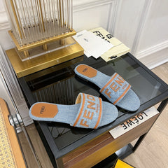 FENDI BAGUETTE SIGNATURE SLIDE IN LIGHT BLUE DENIM AND BROWN CALFSKIN