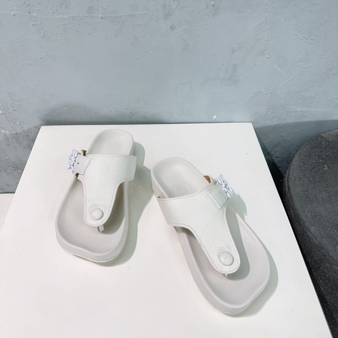 LW THONG SANDALS WHITE CALFSKIN