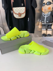 SPEED 2.0 SLIDE SANDAL IN NEON GREEN RECYCLED KNIT