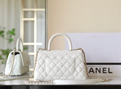 CHANEL 25S FLAP BAG 24 CM IN WHITE LAMBSKIN WITH GOLD HARDWARE