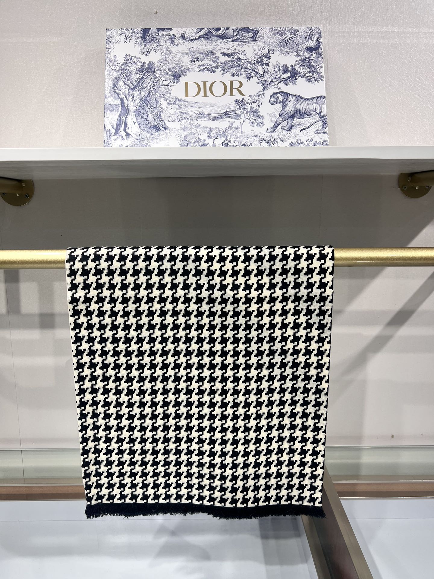 DIOR SCARF 140 CM IN CASHMERE SILK FABRIC 726470