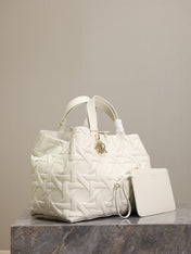 MEDIUM 37 TOUJOURS BAG IN WHITE CANNAGE GRAPHIC LAMBSKIN