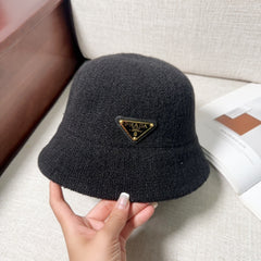 BUCKET HAT IN BLACK WOOL 348166