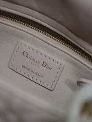 LADY BAG 24 IN BABY PINK QUILTED MACROCANNAGE CALFSKIN SWAMP YELLOW STRAP