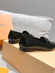 SOHO FLAT LOAFER IN BLACK GLOSSY CALFSKIN
