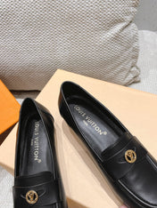 SOHO FLAT LOAFER IN BLACK CALFSKIN