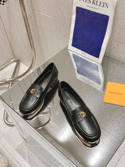 SOHO FLAT LOAFER IN BLACK CALFSKIN